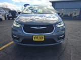 New 2025 Chrysler Pacifica Select image 2