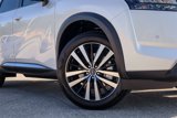 New 2025 Nissan Pathfinder Platinum w/ Cargo Package image 2