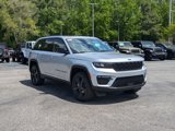 New 2025 Jeep Grand Cherokee Limited image 3