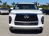 New 2025 INFINITI QX80 Luxe image 2