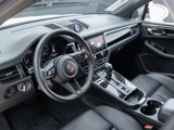 Used 2024 Porsche Macan image 4