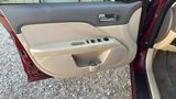 Used 2006 Ford Fusion SE image 2