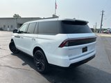 New 2025 Lincoln Navigator Reserve image 5
