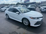 Used 2022 Toyota Camry LE image 2