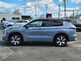 New 2025 Mitsubishi Outlander SEL image 2