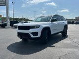 New 2025 Jeep Grand Cherokee Altitude image 5