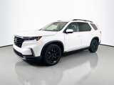 New 2025 Honda Pilot Touring image 3