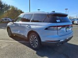 New 2025 Lincoln Aviator AWD image 4
