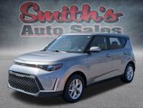 Used 2023 Kia Soul S image 3