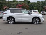New 2025 Mitsubishi Outlander SEL image 2