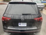 Certified 2022 Volkswagen Tiguan SEL R-Line image 2