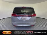New 2025 Chrysler Pacifica Select image 6