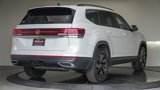 New 2025 Volkswagen Atlas SE image 4
