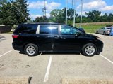 Used 2017 Toyota Sienna Limited Premium image 4