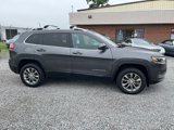 Used 2021 Jeep Cherokee Latitude Lux w/ Trailer Tow Group image 2