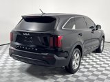 Used 2022 Kia Sorento LX image 5