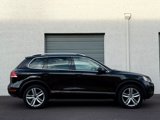 Used 2014 Volkswagen Touareg Sport image 6