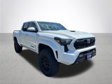 Used 2024 Toyota Tacoma TRD Sport image 5