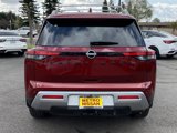 New 2025 Nissan Pathfinder SL w/ SL Premium Package image 3