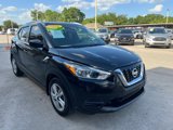 Used 2019 Nissan Kicks S image 3