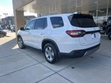 New 2025 Honda Pilot EX-L image 2