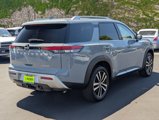 New 2025 Nissan Pathfinder Platinum image 5