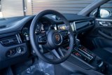 Certified 2025 Porsche Macan image 4