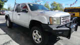Used 2011 GMC Sierra 2500 SLE w/ SLE Preferred Package image 5