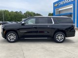 New 2025 Chevrolet Suburban Premier image 2