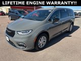 New 2025 Chrysler Pacifica Select image 4