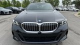 New 2025 BMW 550e xDrive w/ Premium Package image 3