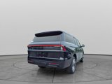 New 2025 Lincoln Navigator Reserve image 3