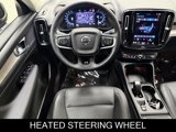 Used 2024 Volvo XC40 B5 Core image 2