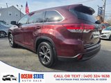 Used 2018 Toyota Highlander LE image 3