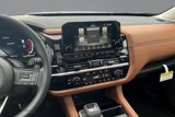 New 2025 Nissan Pathfinder Platinum image 6