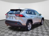 Used 2022 Toyota RAV4 XLE image 4
