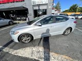 Used 2018 Hyundai Elantra SEL image 2