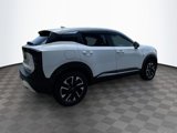 Used 2025 Nissan Kicks SV image 5