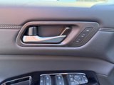 New 2025 Nissan Pathfinder Platinum image 6