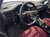 Certified 2025 Porsche Macan image 4