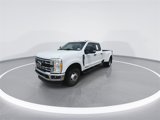 Certified 2023 Ford F350 XLT image 4