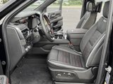 Used 2025 GMC Yukon XL AT4 Ultimate image 3