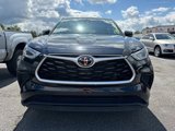 Used 2022 Toyota Highlander L image 2