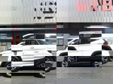 Used 2023 GMC Terrain SLT image 3