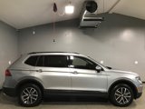 Used 2019 Volkswagen Tiguan SEL R-Line image 2
