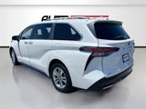 Used 2024 Toyota Sienna Platinum image 5