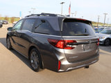 New 2025 Honda Odyssey Touring image 4