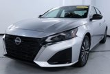Used 2024 Nissan Altima 2.5 SV image 3