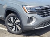 New 2025 Volkswagen Atlas SEL image 2
