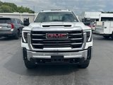 Used 2024 GMC Sierra 2500 SLT w/ SLT Premium Package image 3